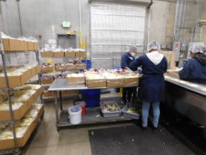 Belgian Endive Packing - Retail Pack