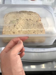 Stasher Bag - Storing a Sandwich in the Stand-Up Bag