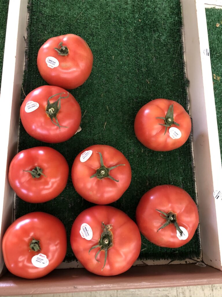 Bad tomato display